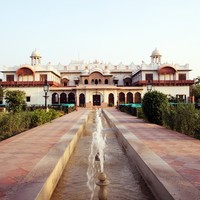 Exterior view | Laxmi Vilas Palace - Achnera Road