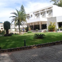 Exterior view | Hotel Hassan Ashok - Hassan